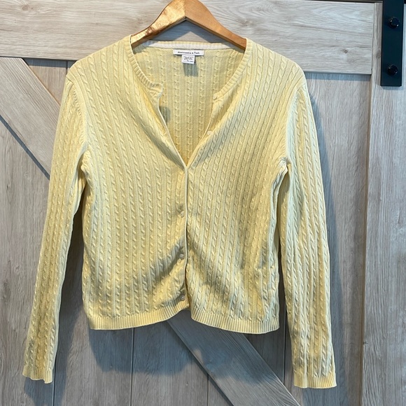 Abercrombie & Fitch Women’s 100% cotton cardigan - Picture 2 of 10